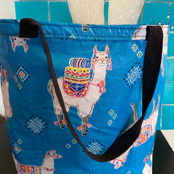 Large llama insulated lunch Tote bag - Picture 4 of 5
